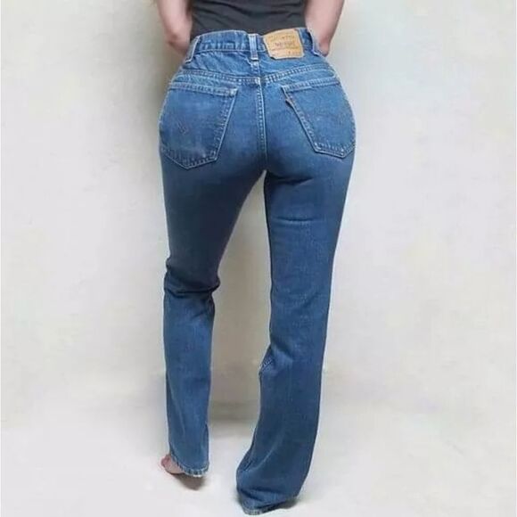 Levi's 517 90s Orange Tab Mid-Wash High Waisted Bootcut Wedgie Jeans - Picture 2 of 16